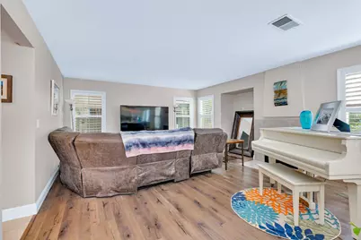 2564 Glenview Drive, Hollister, CA 95023 - Photo 18