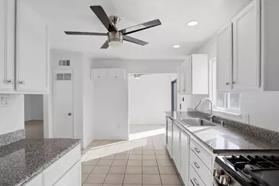 820 Hawthorne Avenue, Modesto, CA 95350 - Photo 10