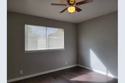 7548 Lindale Drive, Sacramento, CA 95828 - Photo 12