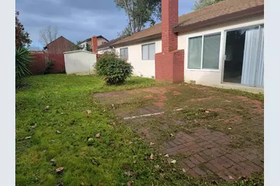 7548 Lindale Drive, Sacramento, CA 95828 - Photo 26