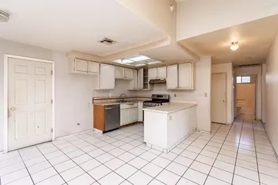 421 Lindsay Avenue, Sacramento, CA 95838 - Photo 12