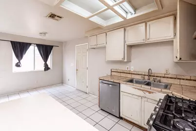 421 Lindsay Avenue, Sacramento, CA 95838 - Photo 20