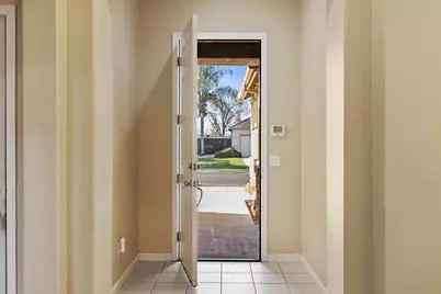 612 Beck Creek Lane, Patterson, CA 95363 - Photo 6