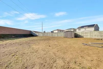 882 Kirkwood Court, Olivehurst, CA 95961 - Photo 54