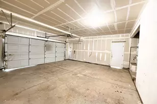 2036 Picasso Way, Stockton, CA 95206 - Photo 26