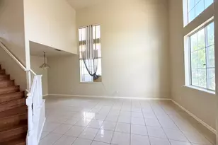 2036 Picasso Way, Stockton, CA 95206 - Photo 8