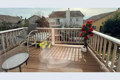 2036 Picasso Way, Stockton, CA 95206 - Photo 32