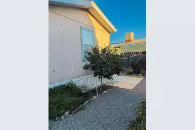 Meredith Avenue #96, Gustine, CA 95322 - Photo 12