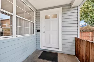 3126 31st St, Sacramento, CA 95817 - Photo 6