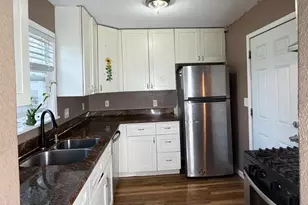 1475 S Tuxedo Ave, Stockton, CA 95204 - Photo 2