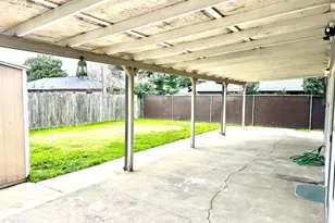 2118 W Sonoma Ave, Stockton, CA 95204 - Photo 46