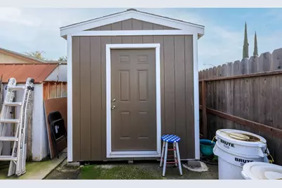 2098 Joett Drive, Turlock, CA 95380 - Photo 30