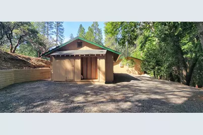 24040 Hitching Post Road, Sonora, CA 95370 - Photo 38