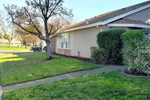 9301 Kilcolgan Way, Elk Grove, CA 95758 - Photo 4