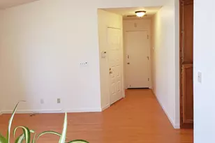 9301 Kilcolgan Way, Elk Grove, CA 95758 - Photo 10