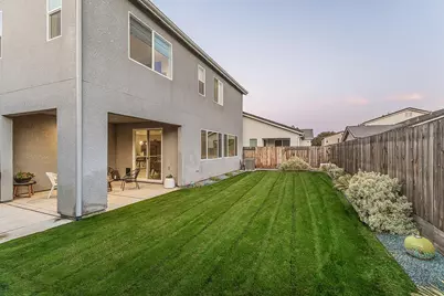 4148 Beverly Avenue, Clovis, CA 93619 - Photo 40