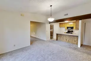 2 Topam Ct, Sacramento, CA 95833 - Photo 8