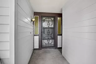 7998 Caceres Way, Sacramento, CA 95823 - Photo 48