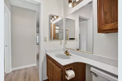 7998 Caceres Way, Sacramento, CA 95823 - Photo 26