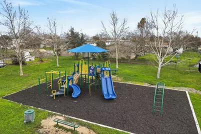 Village Green Dr, Sacramento, CA 95838 - Photo 22