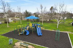 Village Green Dr, Sacramento, CA 95838 - Photo 22