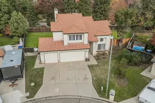 9659 N Shenandoah Ln, Fresno, CA 93720 - Photo 1