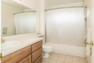 9659 N Shenandoah Ln, Fresno, CA 93720 - Photo 30