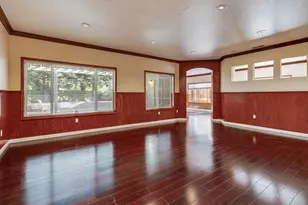 8956 E Valley Dr, Elk Grove, CA 95624 - Photo 4