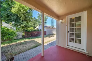 905 Roble Ave, Modesto, CA 95354 - Photo 22