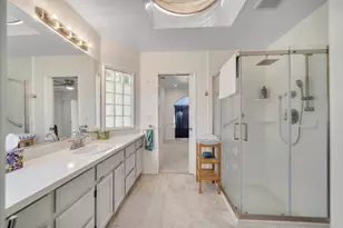 905 Roble Ave, Modesto, CA 95354 - Photo 12