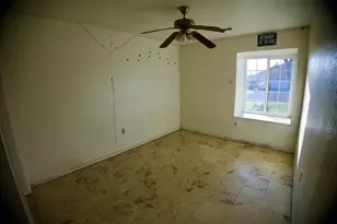 808 Mercy Ave, Modesto, CA 95358 - Photo 6