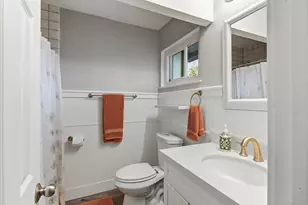 9147 La Riviera Dr, Sacramento, CA 95826 - Photo 38