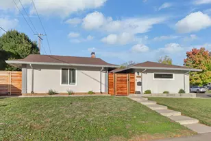 9147 La Riviera Dr, Sacramento, CA 95826 - Photo 2