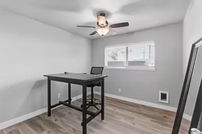 9147 La Riviera Drive, Sacramento, CA 95826 - Photo 44