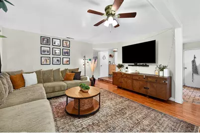 5974 Brooktree Drive, Citrus Heights, CA 95621 - Photo 6