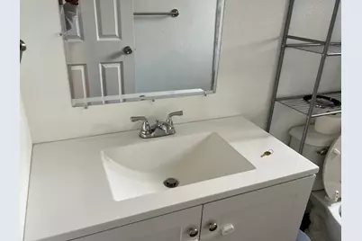 6808 Burdett Way, Sacramento, CA 95823 - Photo 14