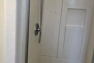 6808 Burdett Way, Sacramento, CA 95823 - Photo 16