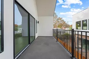 2505 W St, Sacramento, CA 95818 - Photo 8