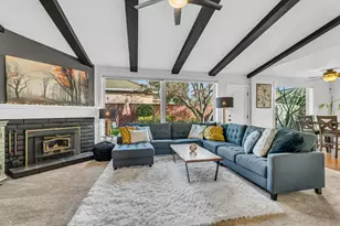 5415 Del Rio Rd, Sacramento, CA 95822 - Photo 4