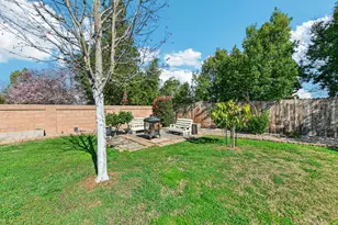 1507 Crestmont Ave, Roseville, CA 95661 - Photo 40