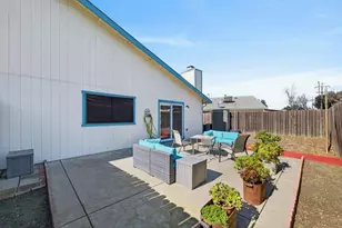 124 Muir Cir, Woodland, CA 95695 - Photo 24