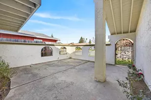 7019 Forbs Way, Citrus Heights, CA 95610 - Photo 6