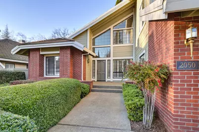 2050 Campton Circle, Gold River, CA 95670 - Photo 4