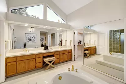 2050 Campton Circle, Gold River, CA 95670 - Photo 44