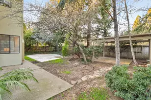 2050 Campton Cir, Gold River, CA 95670 - Photo 56
