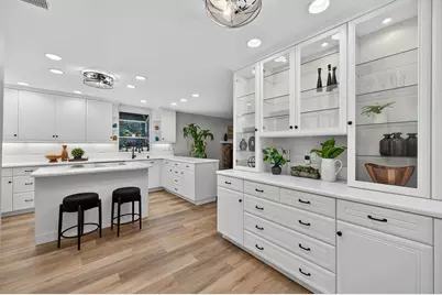 7648 Quinby Way, Sacramento, CA 95823 - Photo 2