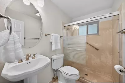 7648 Quinby Way, Sacramento, CA 95823 - Photo 44