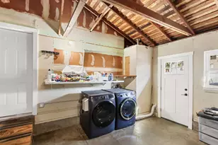 4537 Brent Ct, Sacramento, CA 95820 - Photo 26