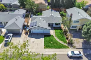 9372 Snowbird Way, Sacramento, CA 95826 - Photo 2