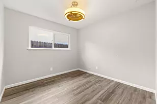 9372 Snowbird Way, Sacramento, CA 95826 - Photo 16